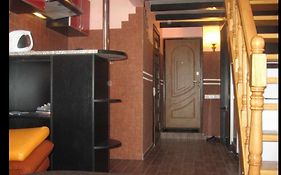 Квартира на площі Старий Ринок з балконом